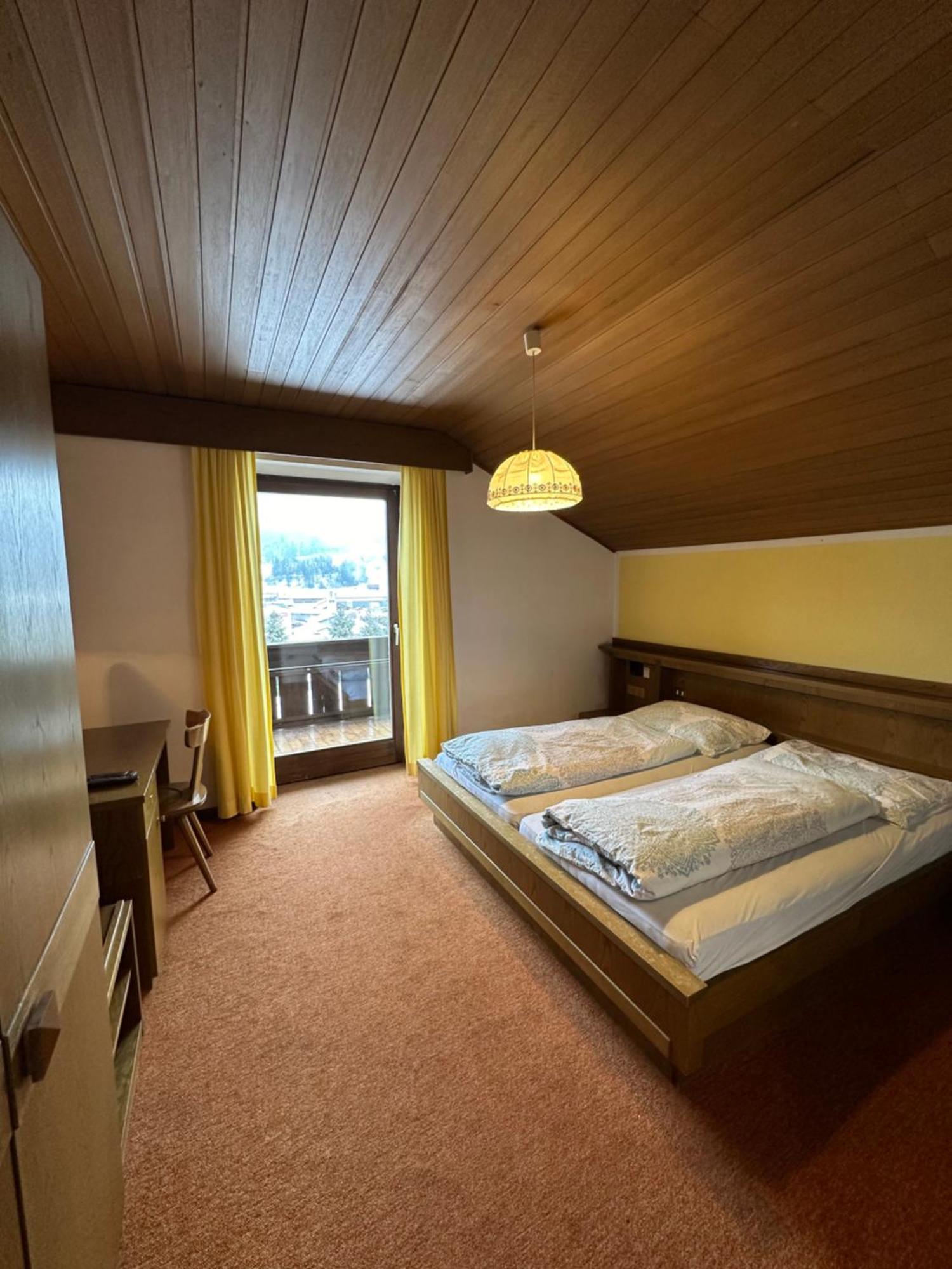 Haus Pfalzen - Casa Pfalzen Zimmer foto